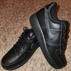 Women's Black Nike Air Force Ones '07